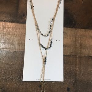 Necklace long gold with stone